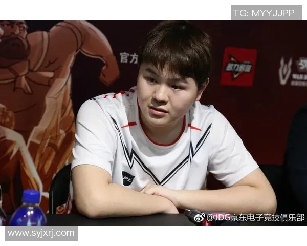 聚焦和平精英JDG战队灵活战术解析与S15赛季电竞表现探讨 聚焦和平精英JDG战队灵活战术解析与S15赛季电竞表现探讨