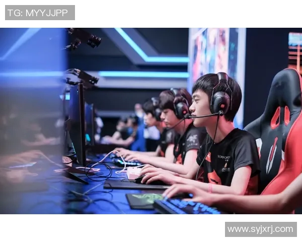 RNG在精英赛积分榜上以55分稳居首位展现强劲实力